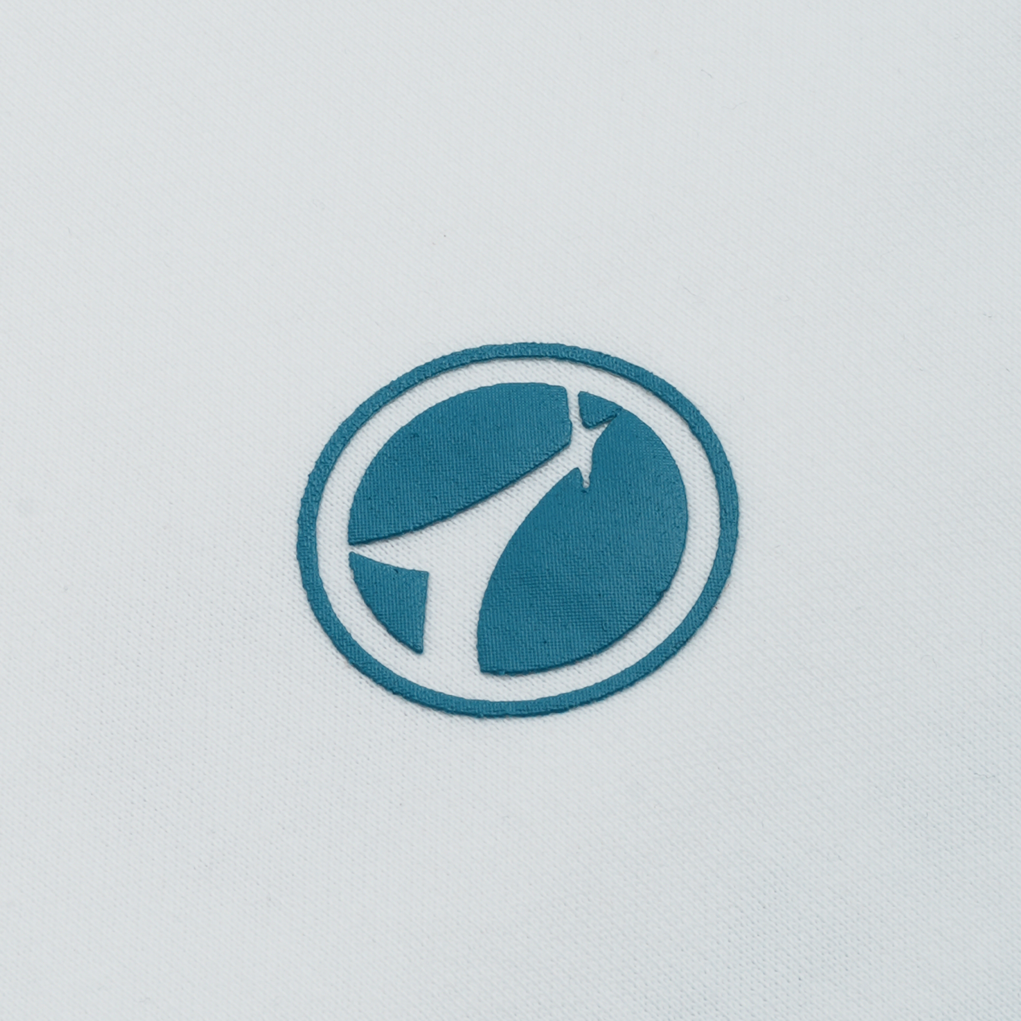Essential Daily Wear T-shirt White/Blue