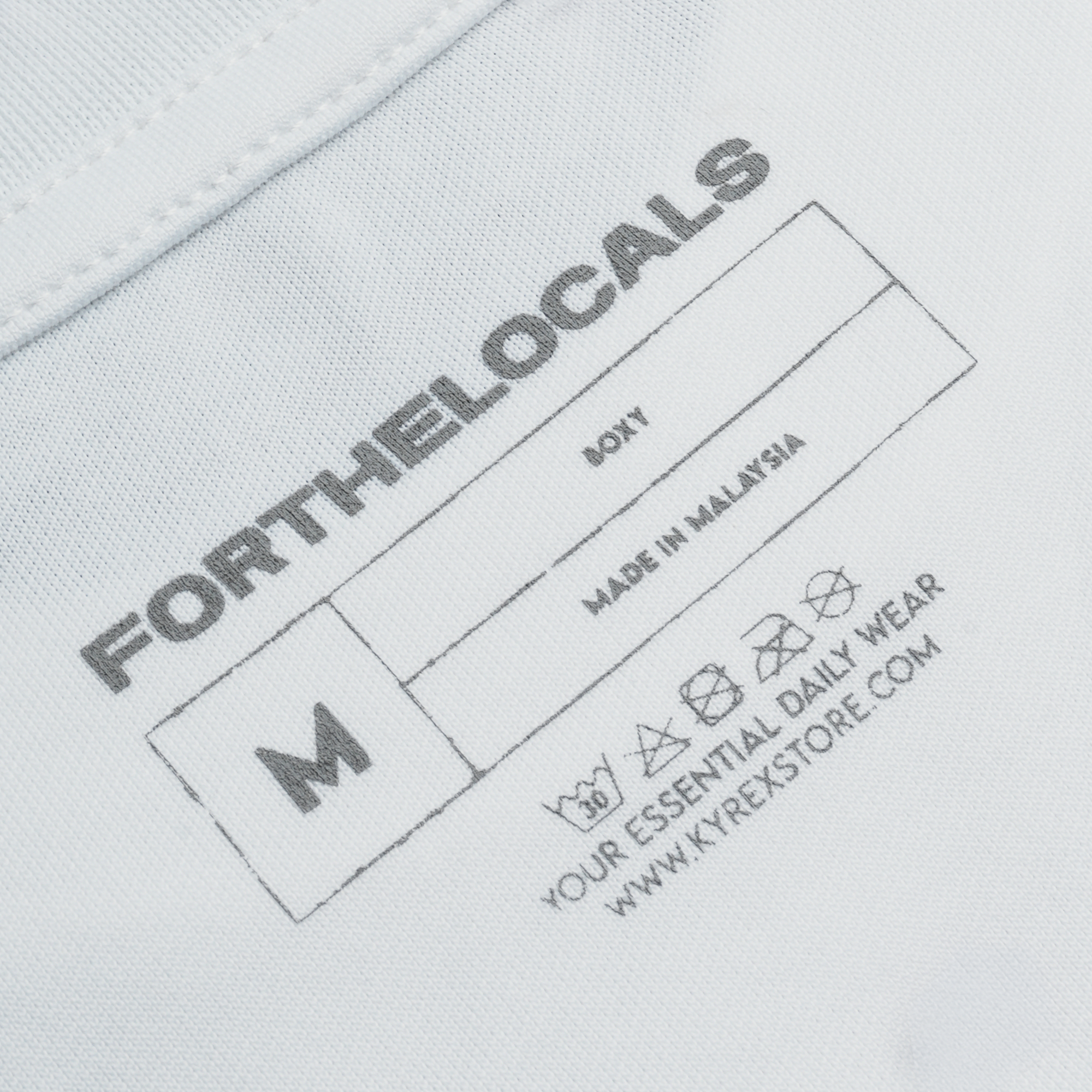Essential Daily Wear T-shirt White/Blue